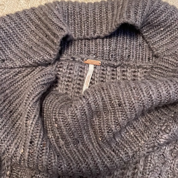 Free People new dream pullover - Picture 2 of 3